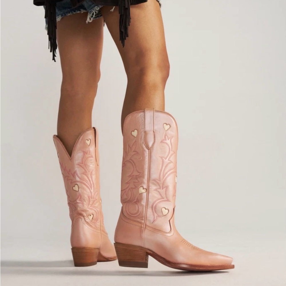 🔥NWT LIMITED RELEASE Tecovas Annie Hearts Pink Snip Toe Cowgirl Boots